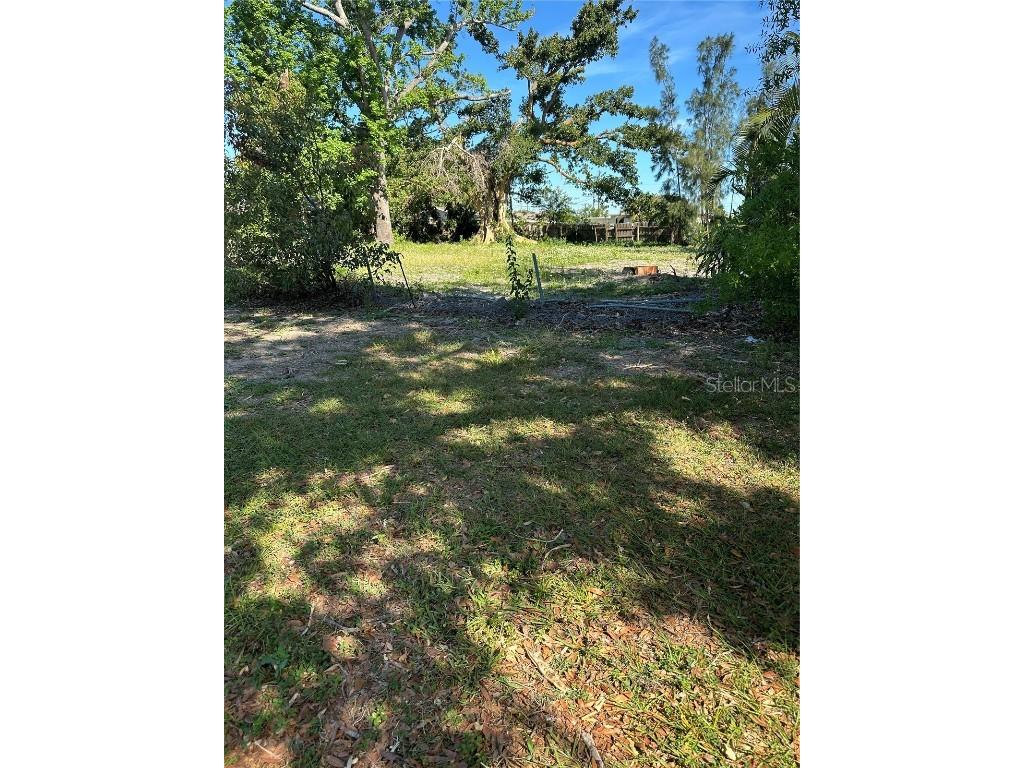 4049 45th Avenue N Saint Petersburg FL 33714 TB8367589 image3