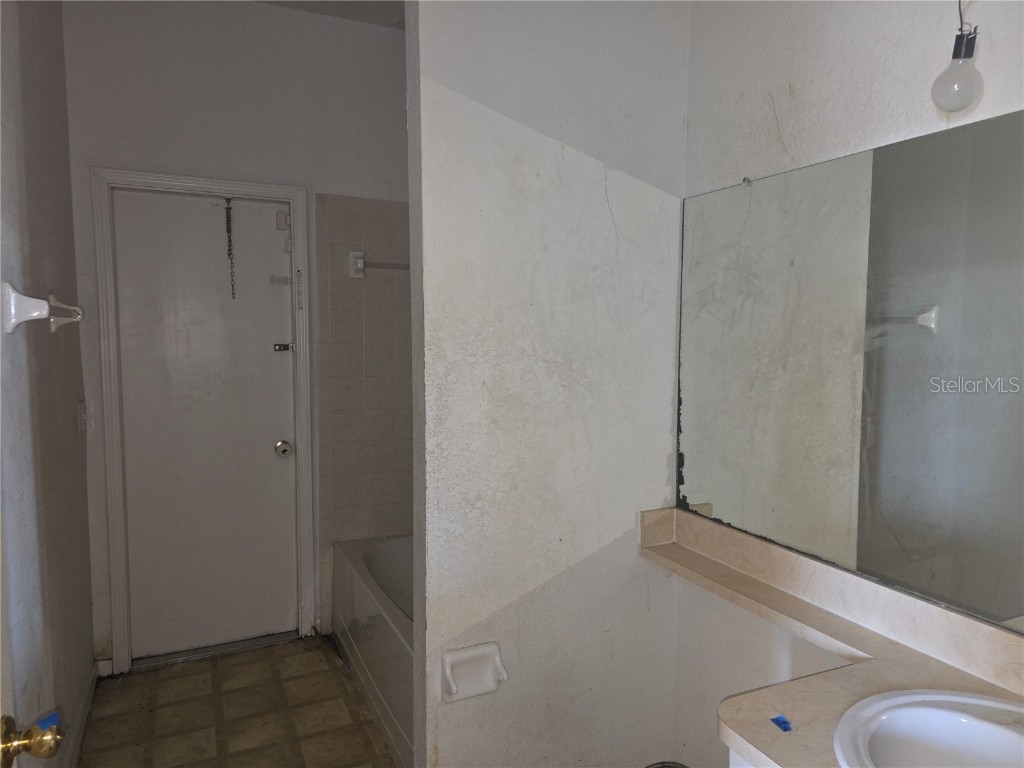 4049 Byrds Crossing Drive Lakeland FL 33812 TB8413819 image7