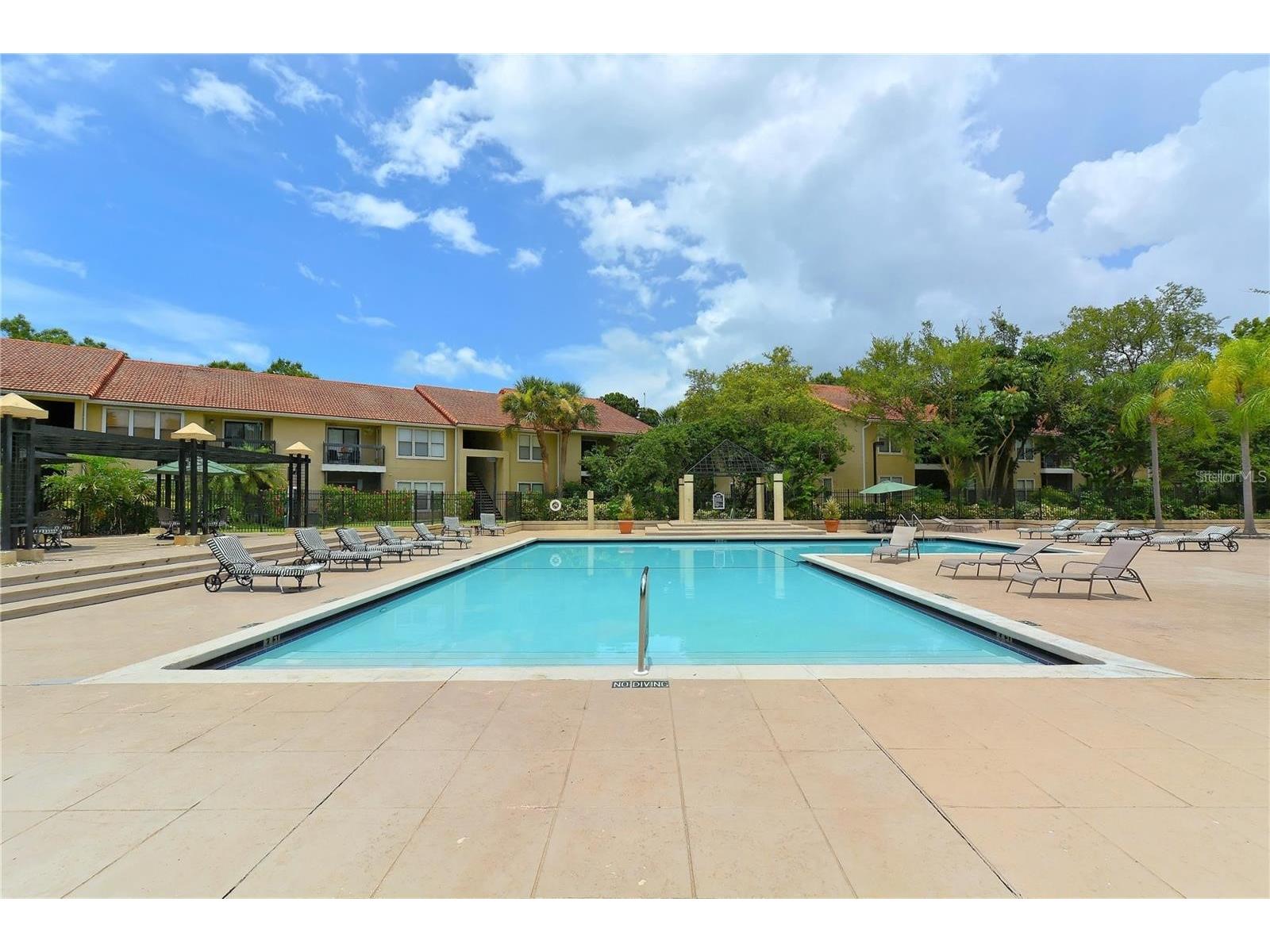 4049 Crockers Lake Boulevard #25 Sarasota FL 34238 A4690106 image3