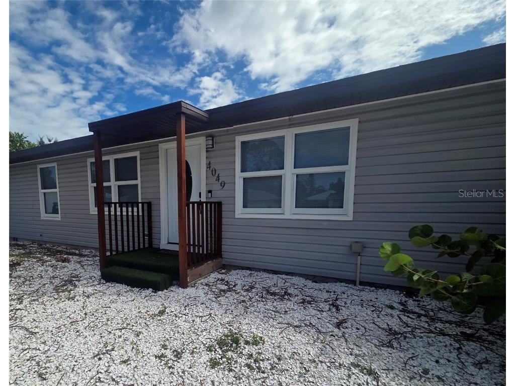 4049 Ponea Drive Sarasota FL 34241 A4667003 image1