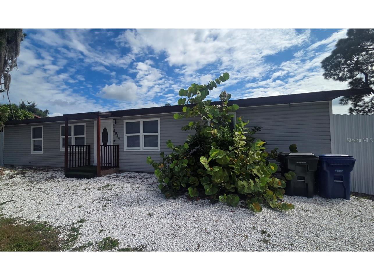 4049 Ponea Drive Sarasota FL 34241 A4667003 image2