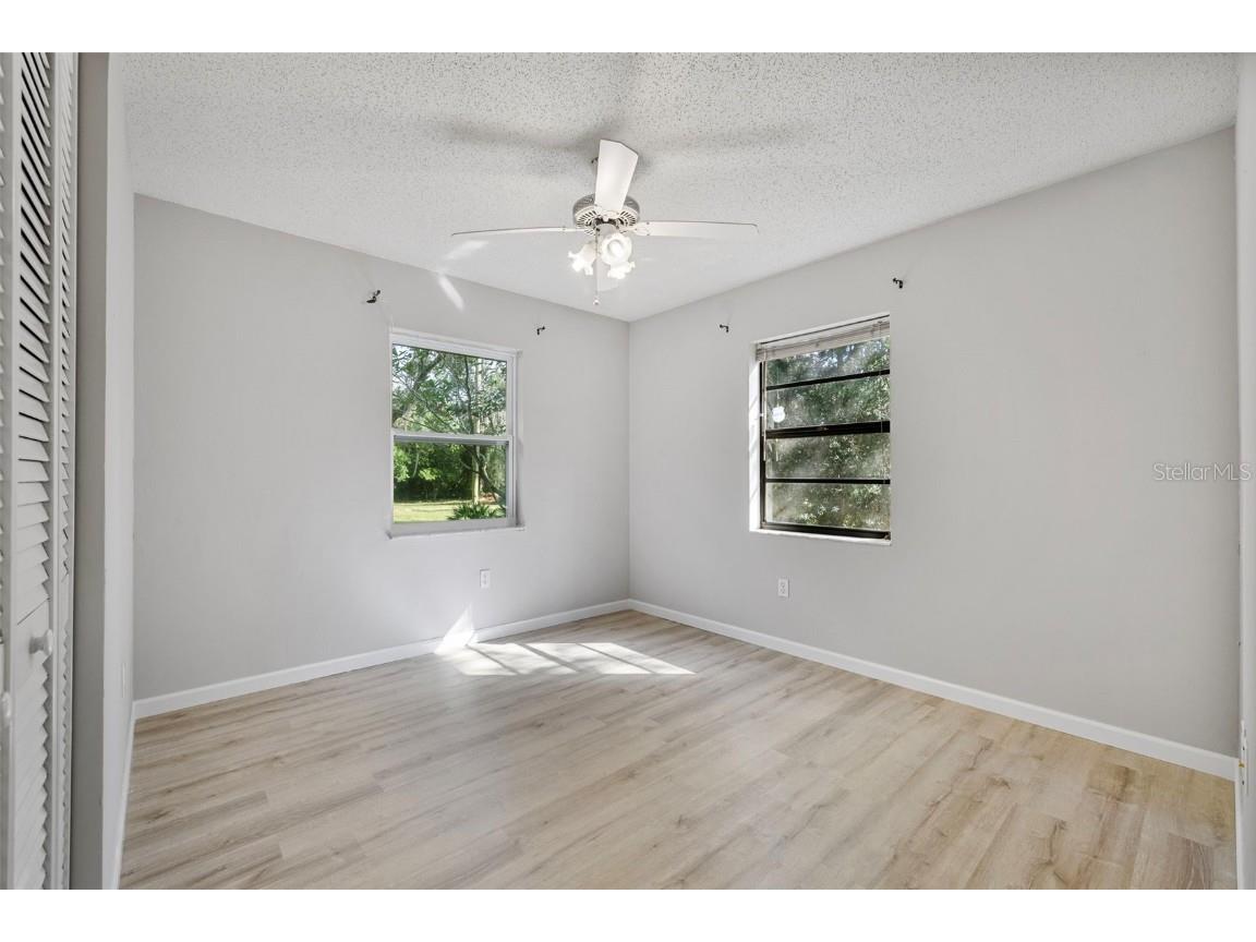 405 1st Avenue SE Lutz FL 33549 TB8442730 image17