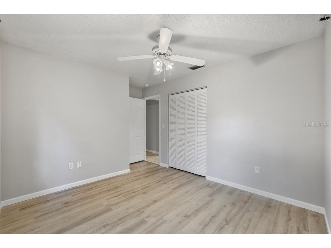 405 1st Avenue SE Lutz FL 33549 TB8442730 image18