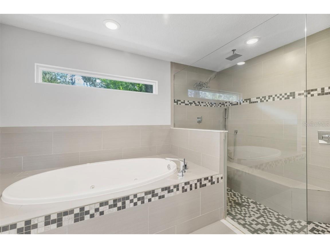 405 1st Avenue SE Lutz FL 33549 TB8442730 image26