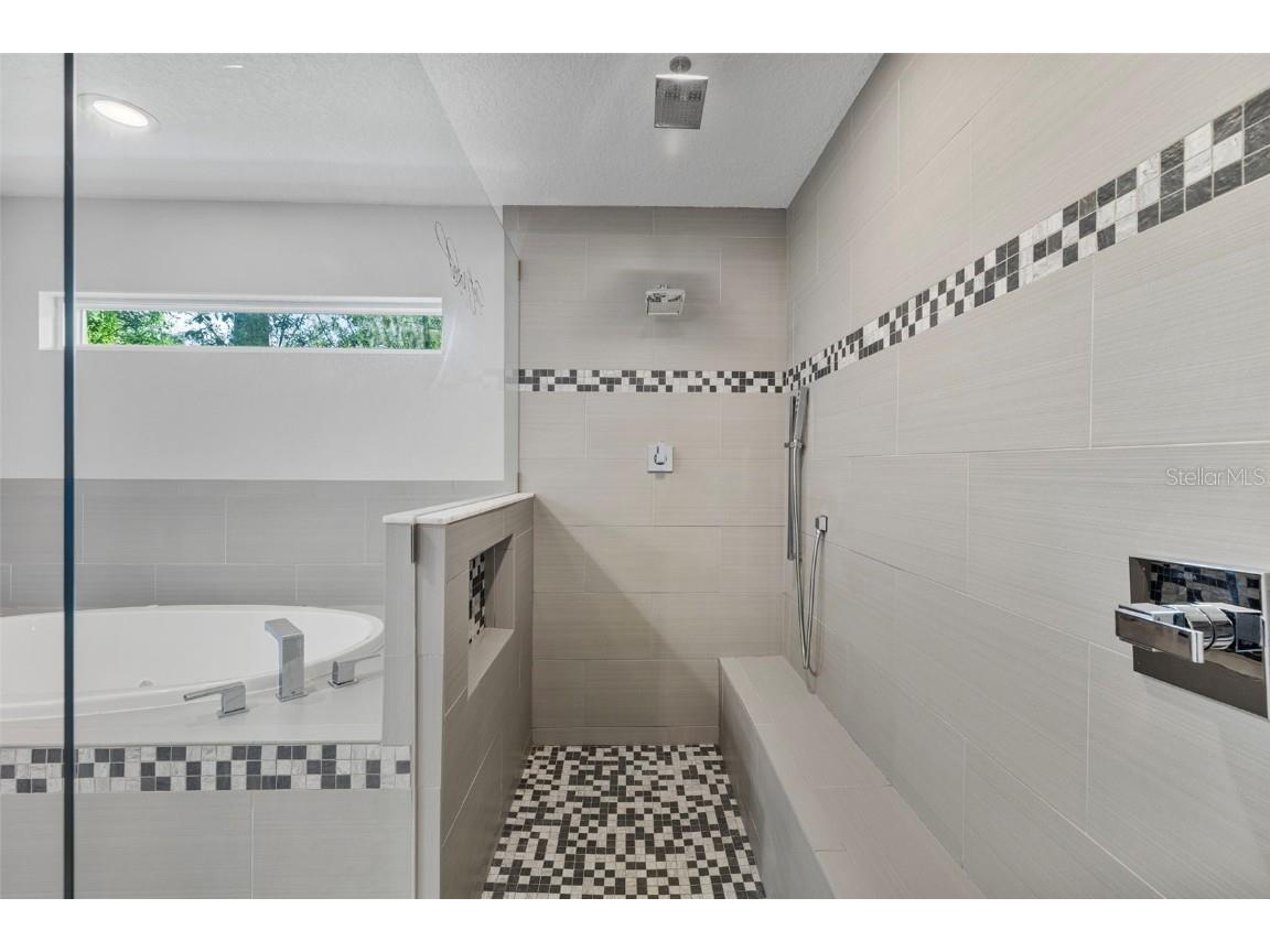 405 1st Avenue SE Lutz FL 33549 TB8442730 image27