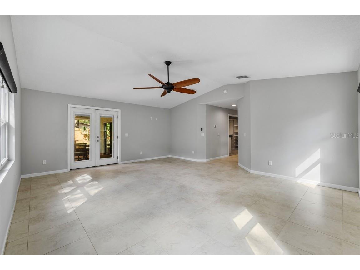 405 1st Avenue SE Lutz FL 33549 TB8442730 image30