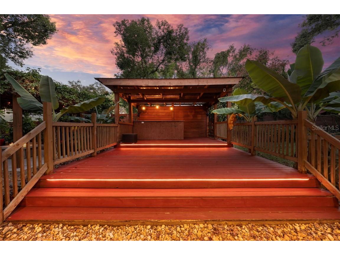 405 1st Avenue SE Lutz FL 33549 TB8442730 image35