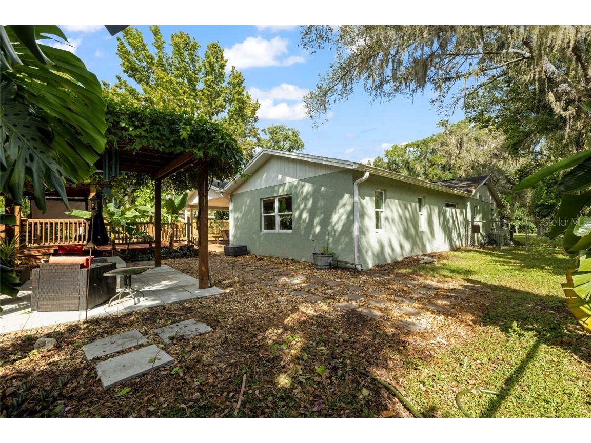 405 1st Avenue SE Lutz FL 33549 TB8442730 image45