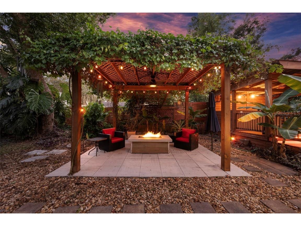 405 1st Avenue SE Lutz FL 33549 TB8442730 image46