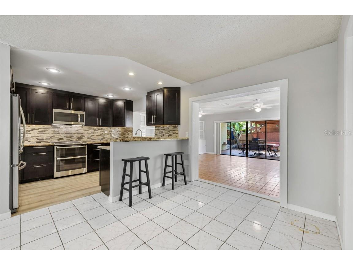 405 1st Avenue SE Lutz FL 33549 TB8442730 image6