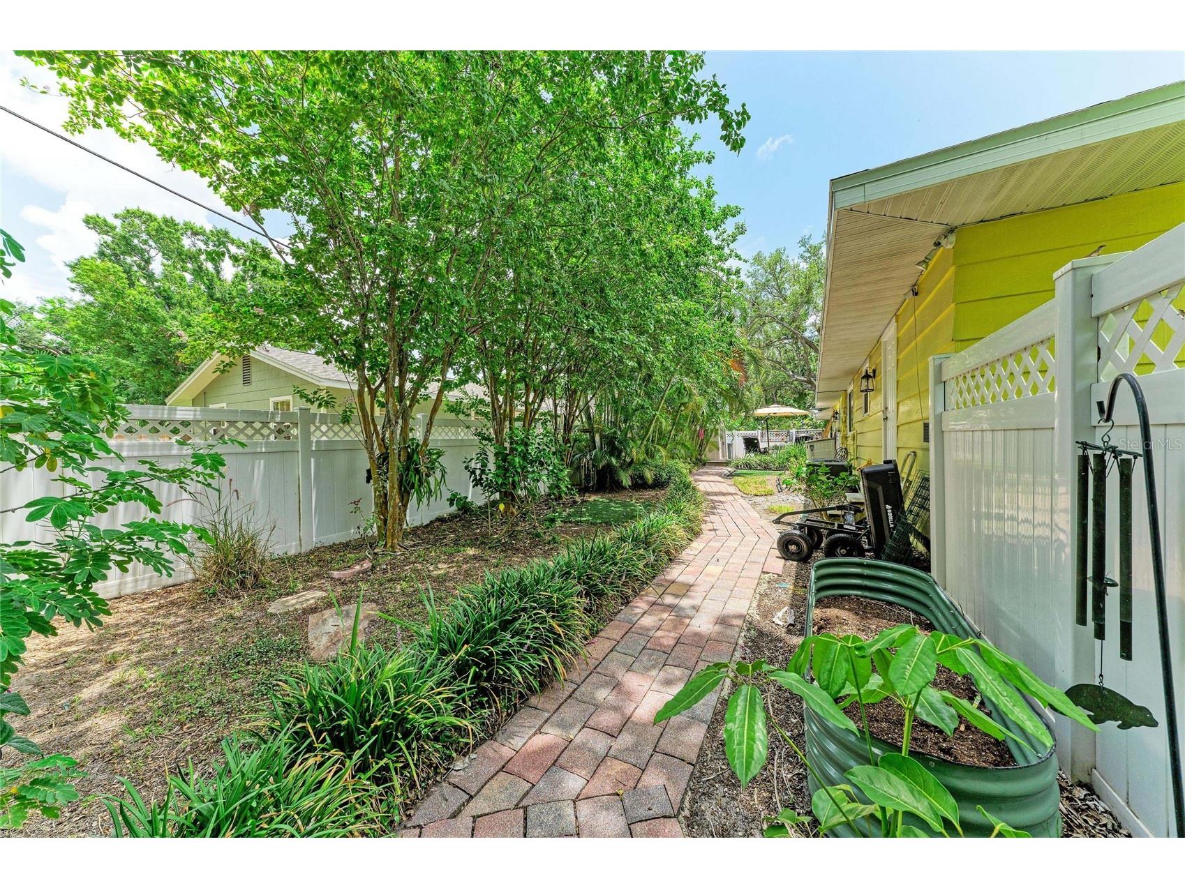 405 20th Street W Bradenton FL 34205 A4700174 image34