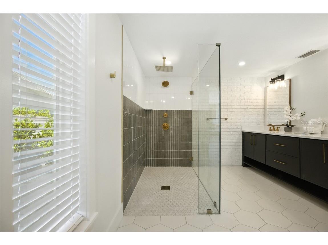 405 28th Street Holmes Beach FL 34217 TB8418360 image23