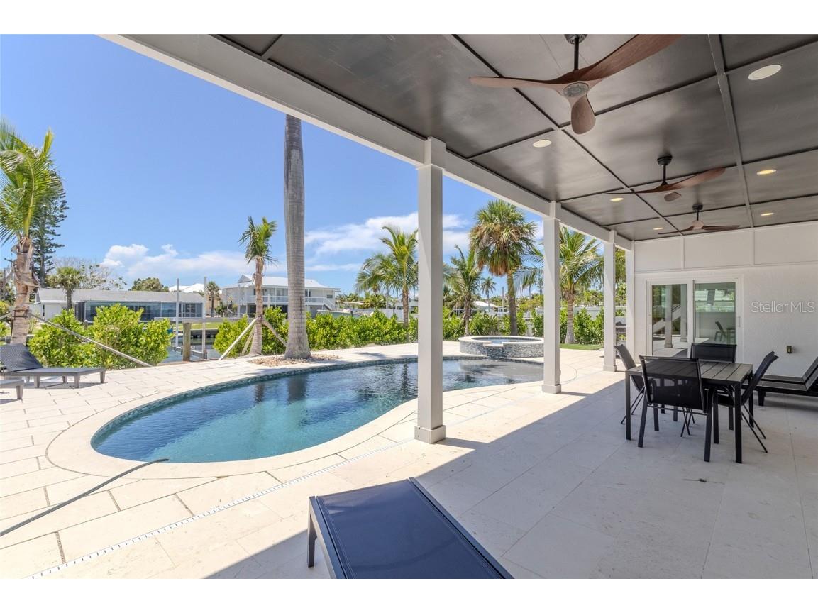 405 28th Street Holmes Beach FL 34217 TB8418360 image42