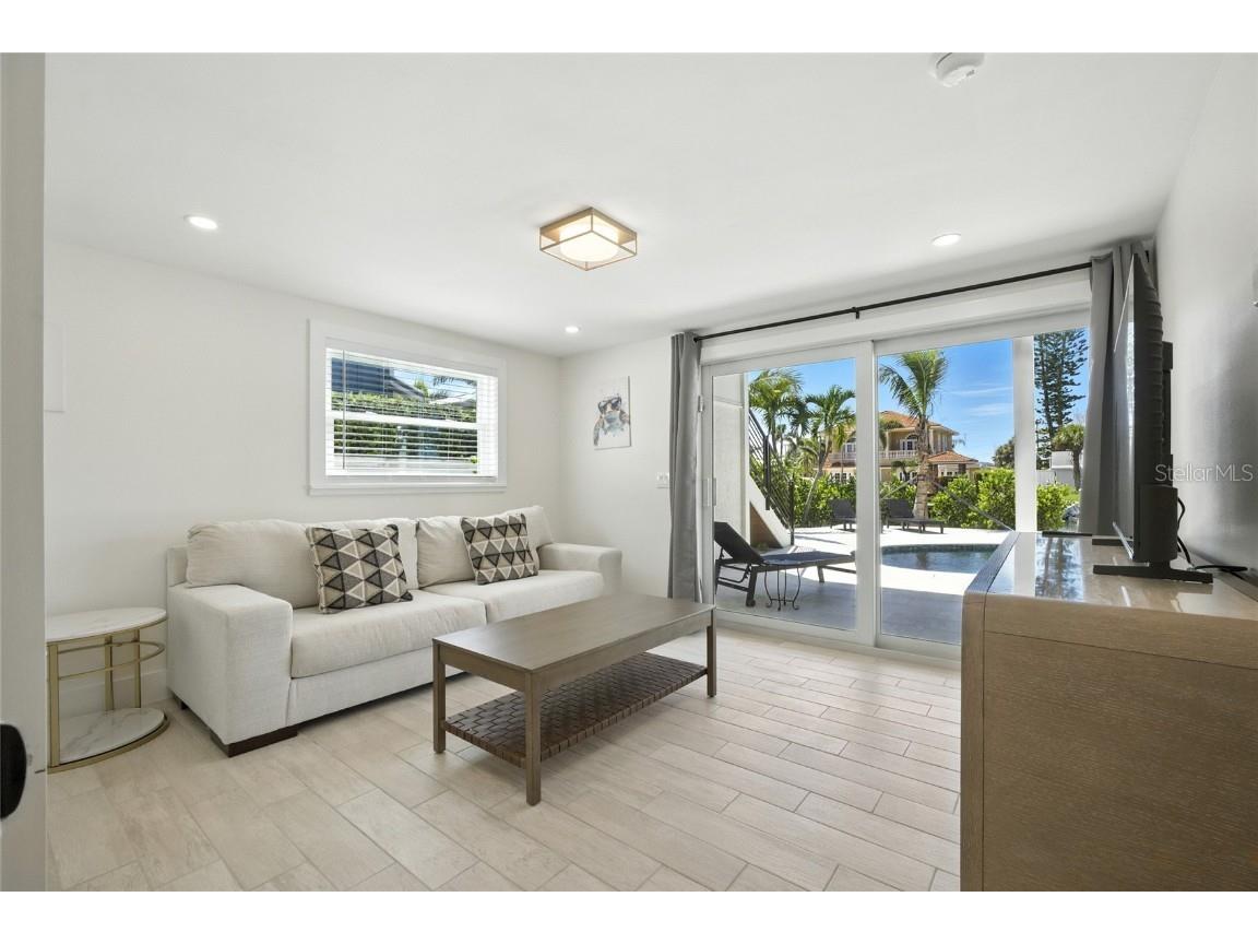 405 28th Street Holmes Beach FL 34217 TB8418360 image43