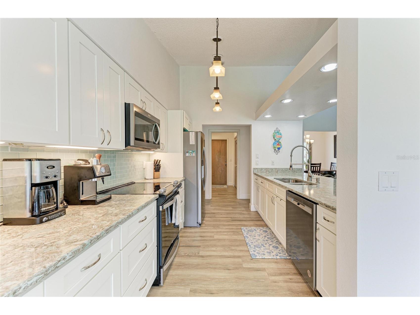 405 Bayside Lane Nokomis FL 34275 A4695801 image23