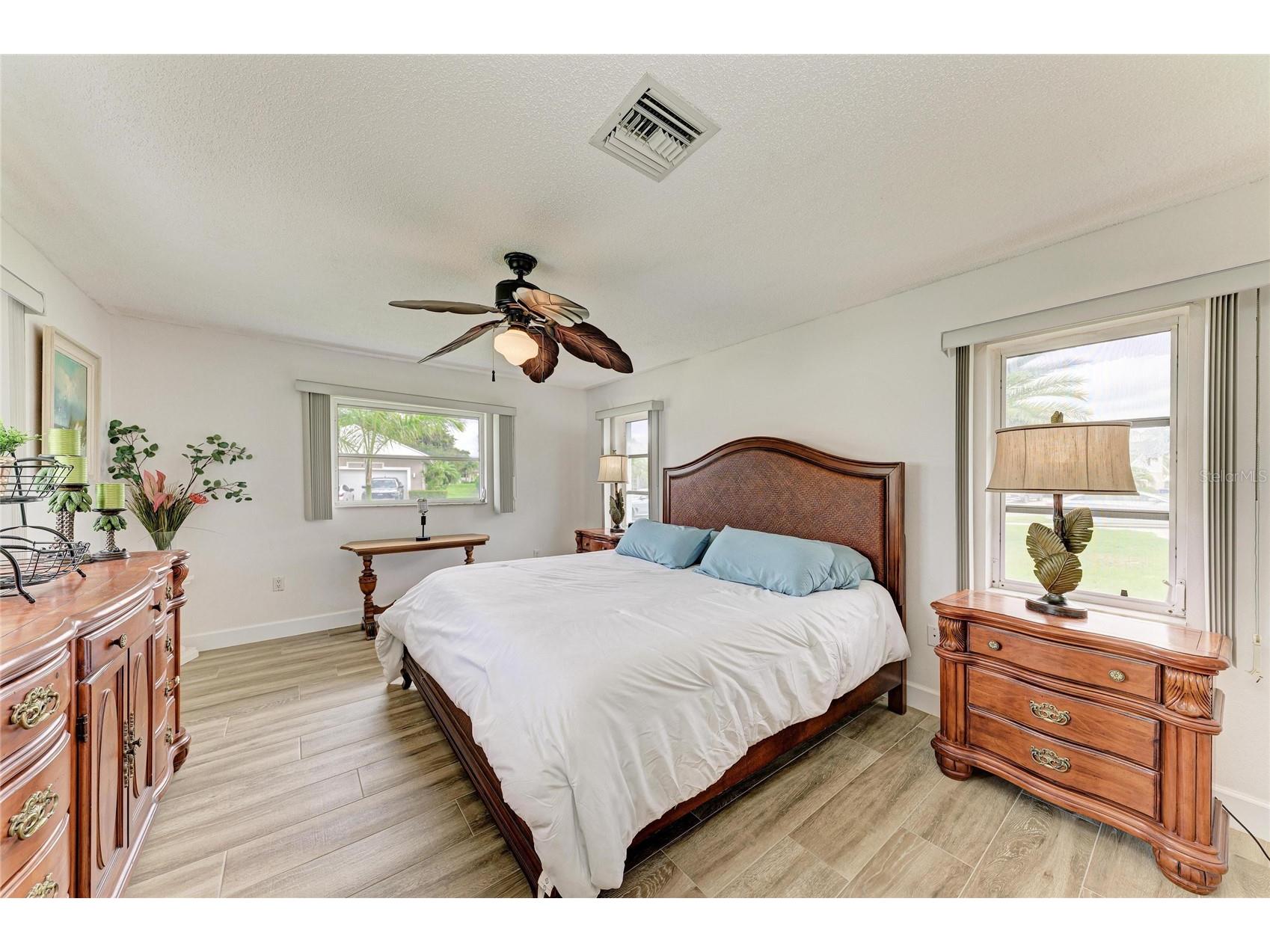 405 Bayside Lane Nokomis FL 34275 A4695836 image36
