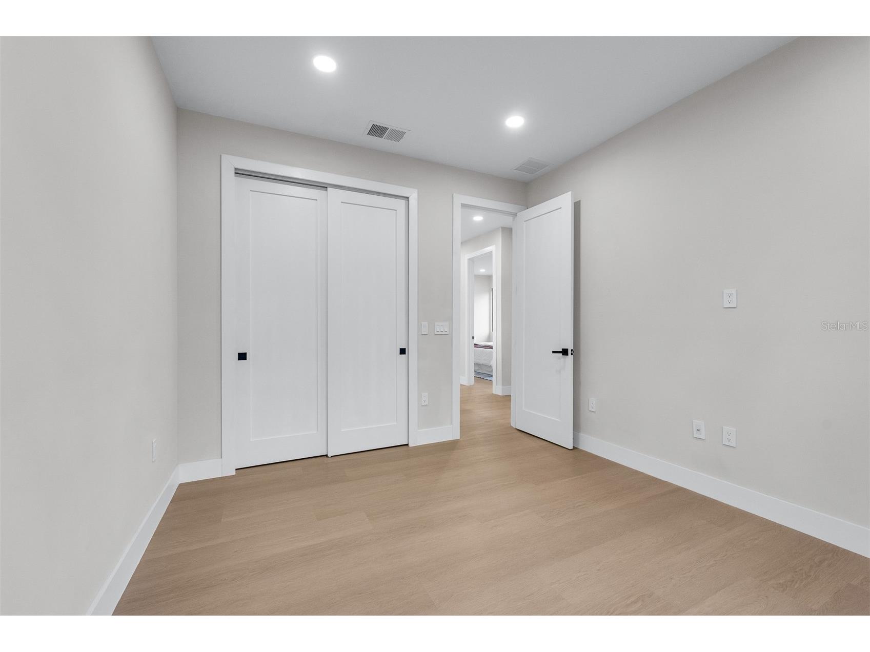 405 Calhoun Place Orlando FL 32801 O6380196 image35