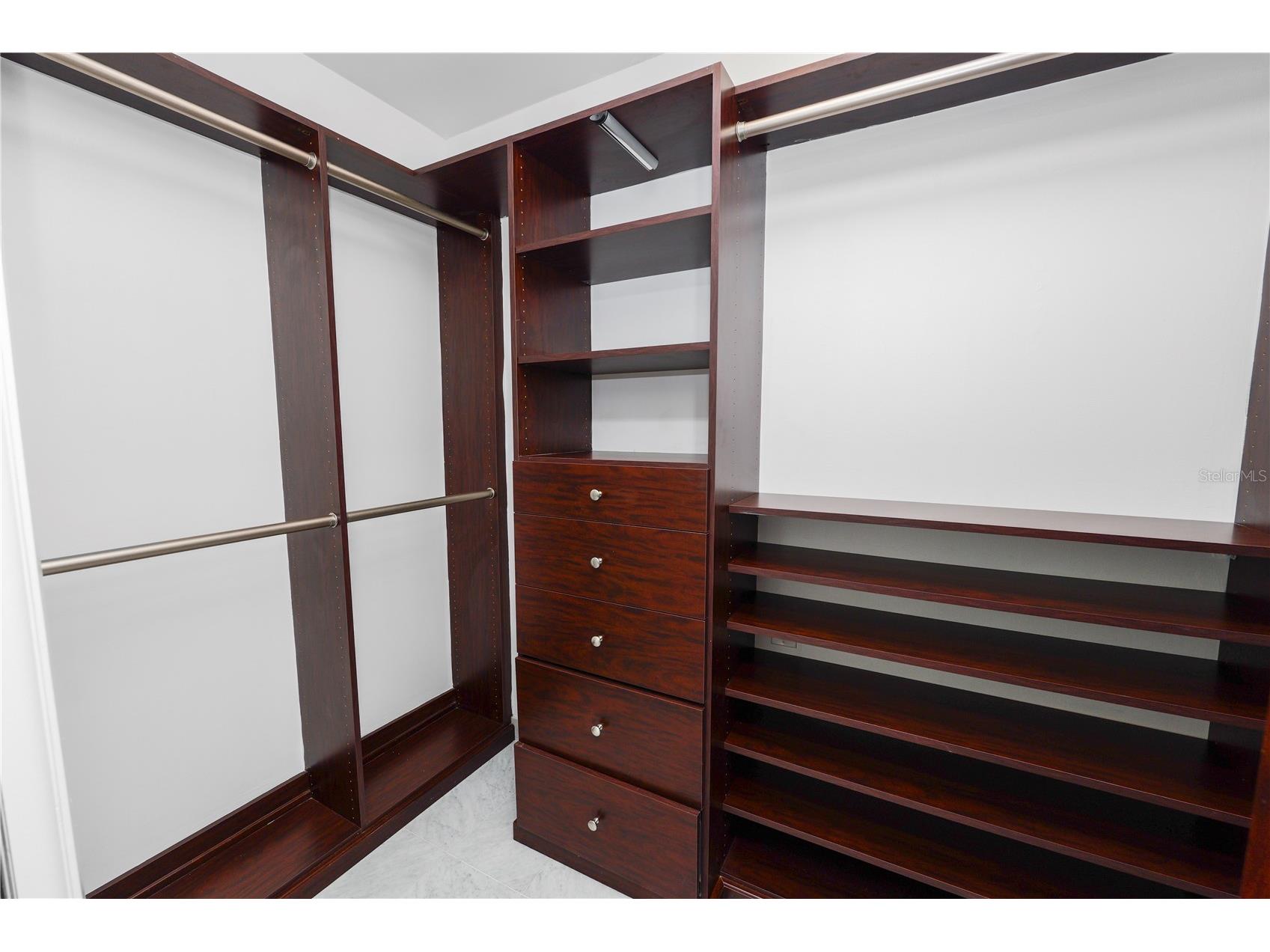 405 Central Ave #210 Saint Petersburg FL 33701 TB8474795 image18