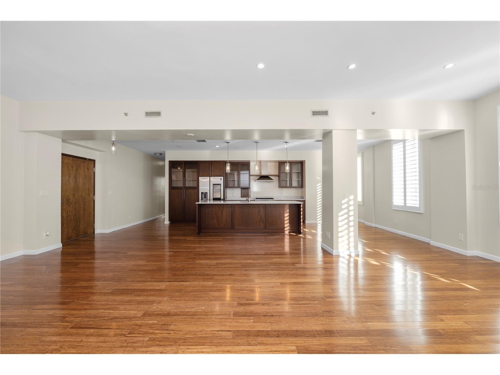 405 Central Ave #210 Saint Petersburg FL 33701 TB8474795 image9