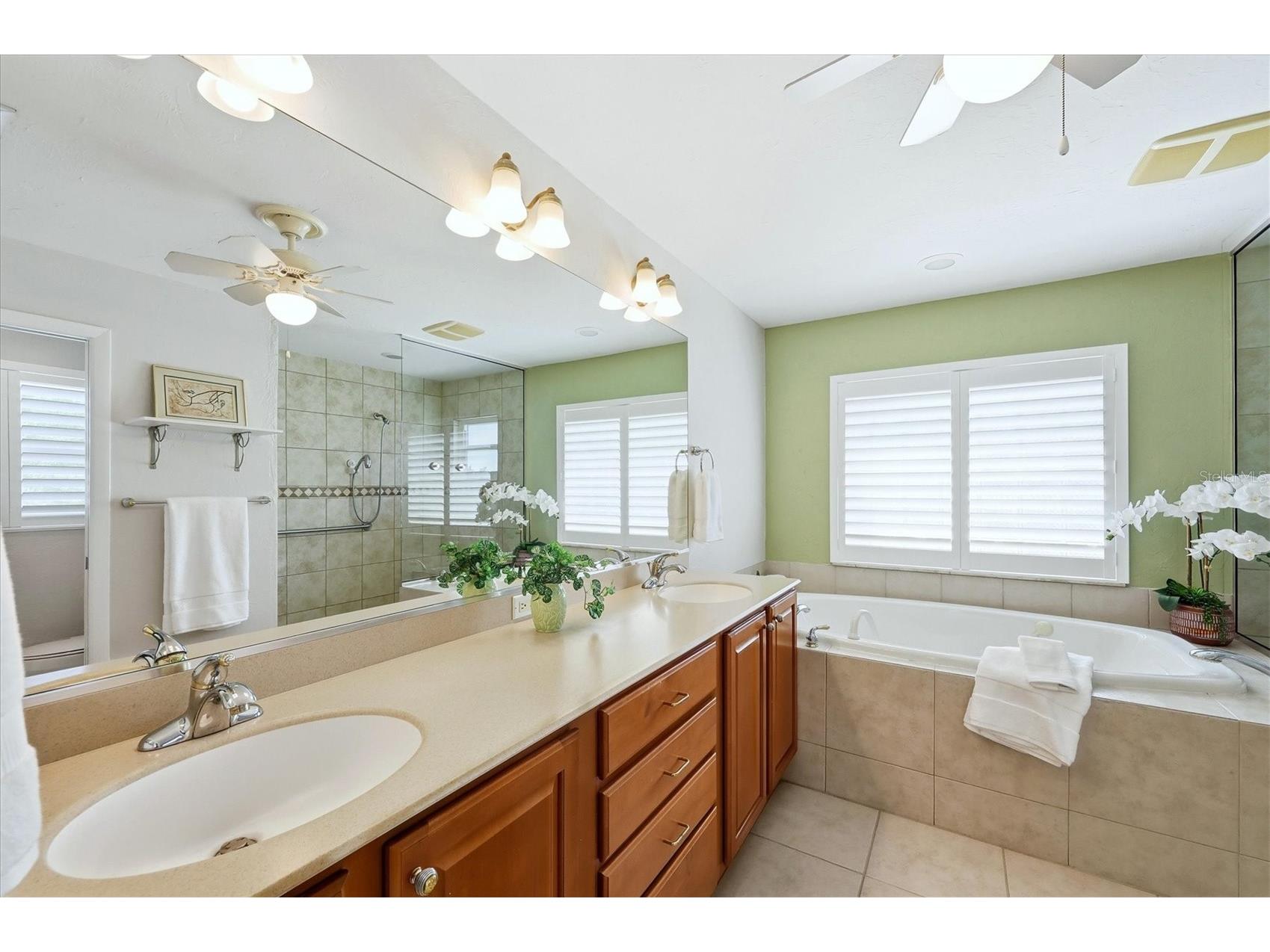 405 Darling Drive Venice FL 34285 A4681381 image24
