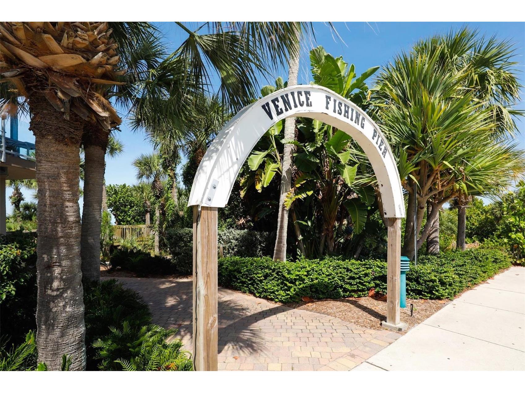 405 Darling Drive Venice FL 34285 A4681381 image67