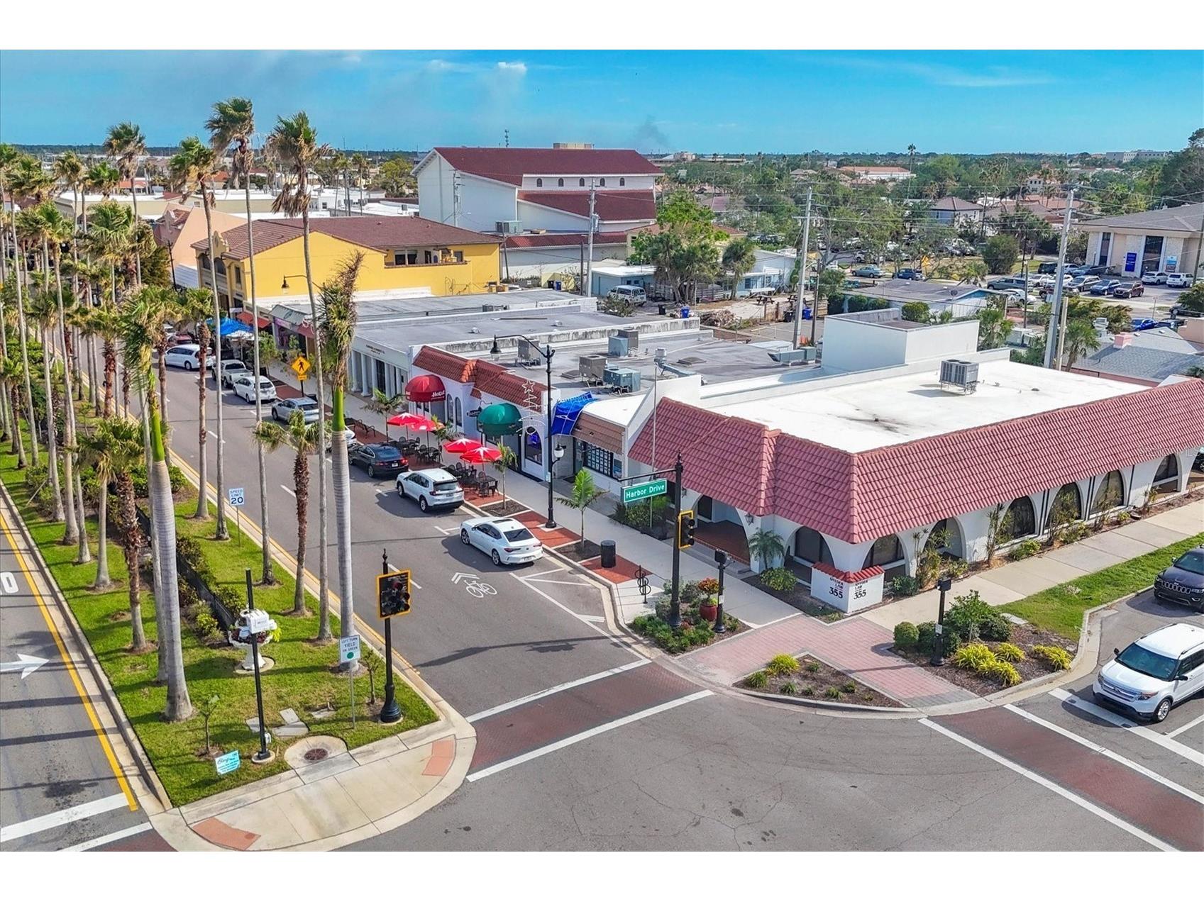 405 Darling Drive Venice FL 34285 A4681381 image73