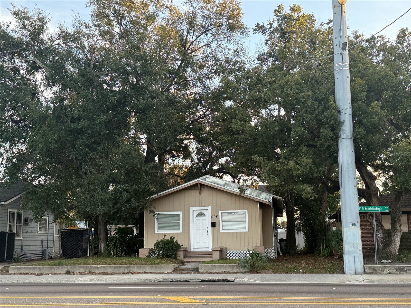 405 E Dr. Martin Luther King Jr. Boulevard Tampa FL 33603 TB8463755 image1
