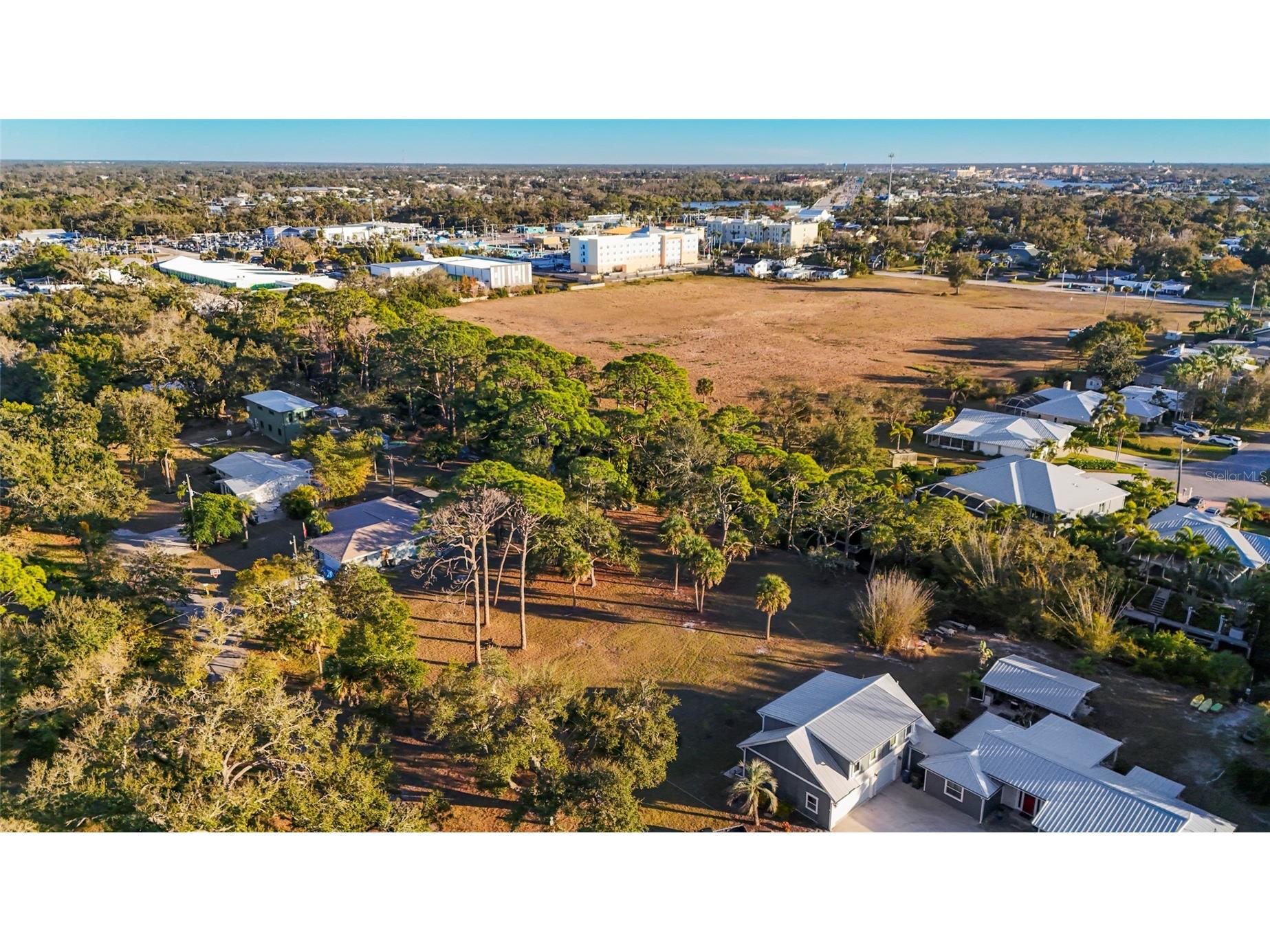 405 Estil Drive N Nokomis FL 34275 A4677802 image14