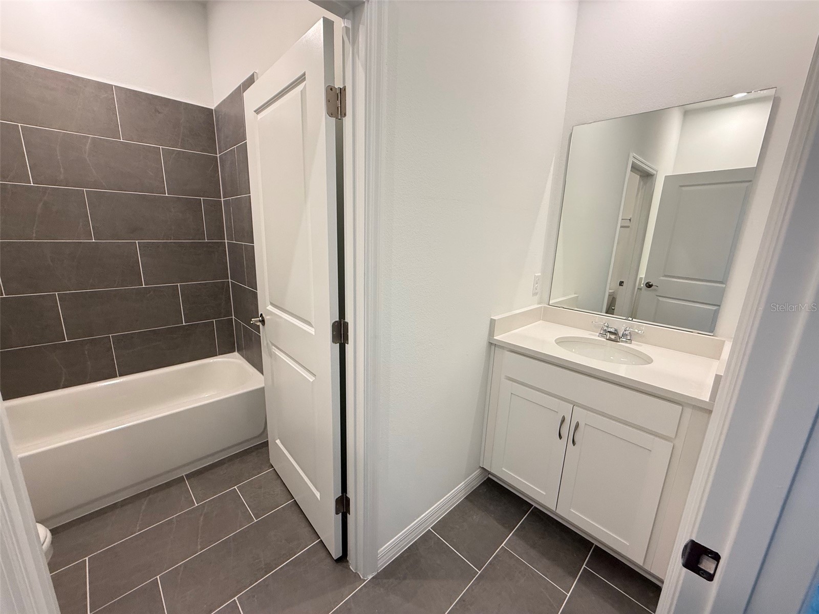 405 Eventide Avenue Mascotte FL 34753 O6412069 image22