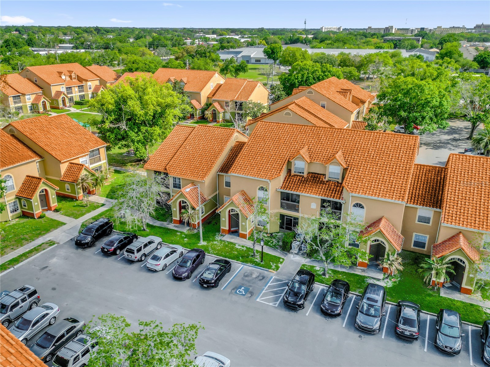 405 Fountainhead Circle #247 Kissimmee FL 34741 O6422795 image2