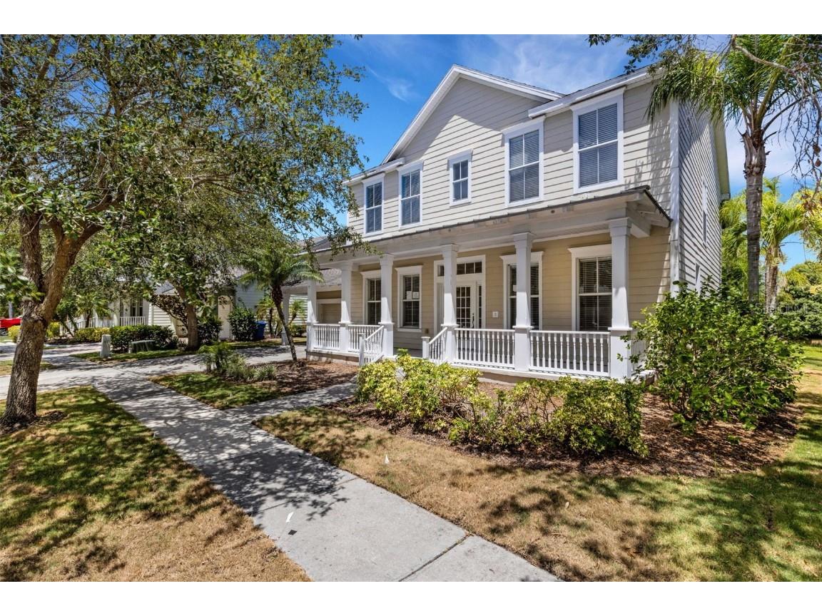 405 Islebay Drive Apollo Beach FL 33572 TB8398368 image1