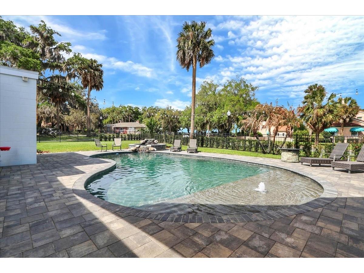 405 Lakeshore Drive Leesburg FL 34748 - LAKE HARRIS OM721071 image5