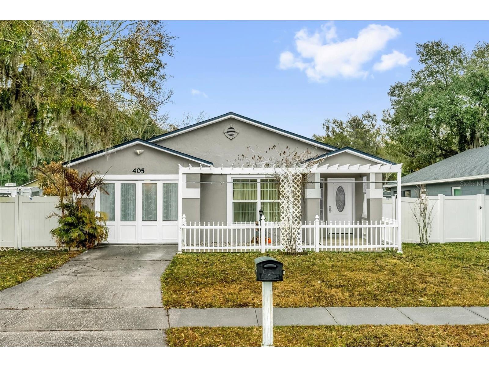 405 Latonia Street Kissimmee FL 34741 O6380676 image1