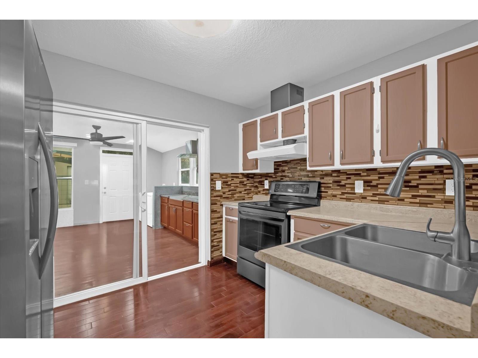 405 Latonia Street Kissimmee FL 34741 O6380676 image10