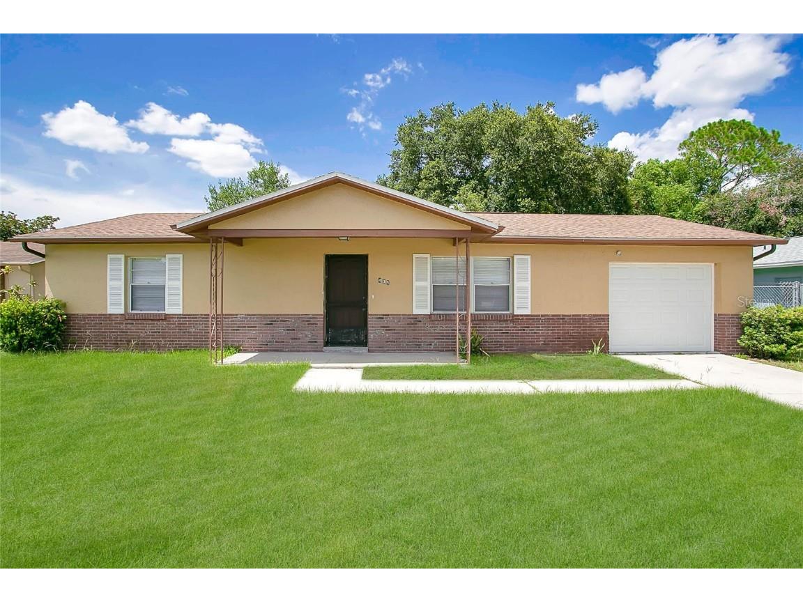 405 Long Drive Poinciana FL 34759 O6134633 image1