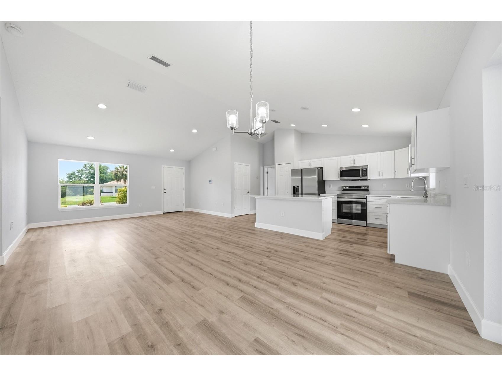 405 Marion Oaks Golf Way Ocala FL 34473 OM725575 image7