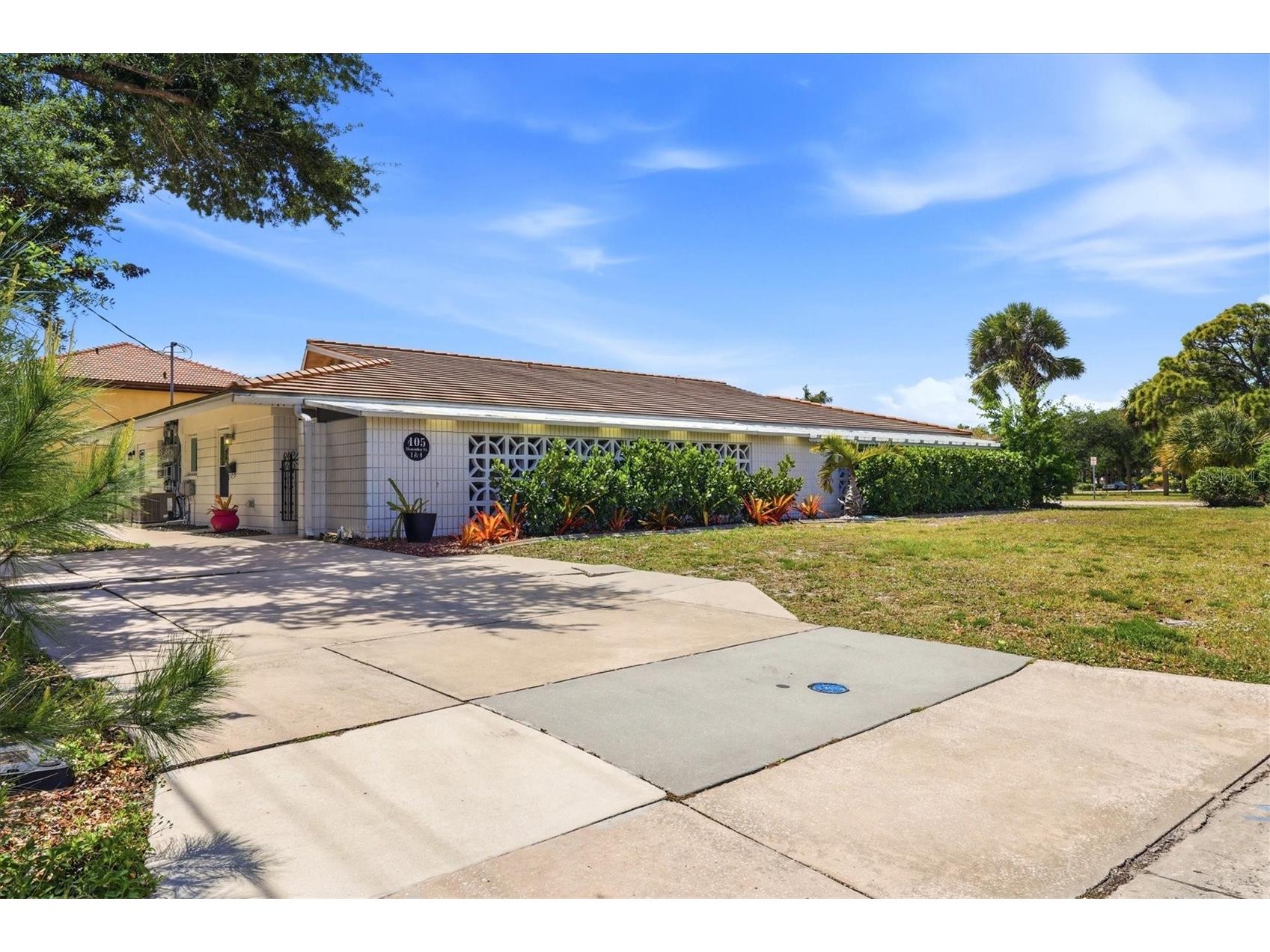 405 Menendez Street Venice FL 34285 A4689702 image1