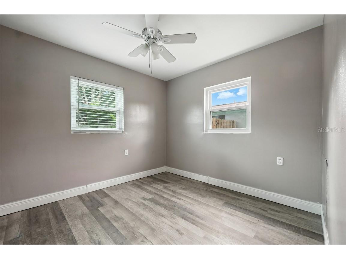 405 N Buena Vista Avenue Orlando FL 32835 O6341765 image15