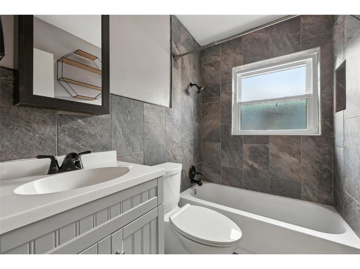 405 N Buena Vista Avenue Orlando FL 32835 O6341765 image18