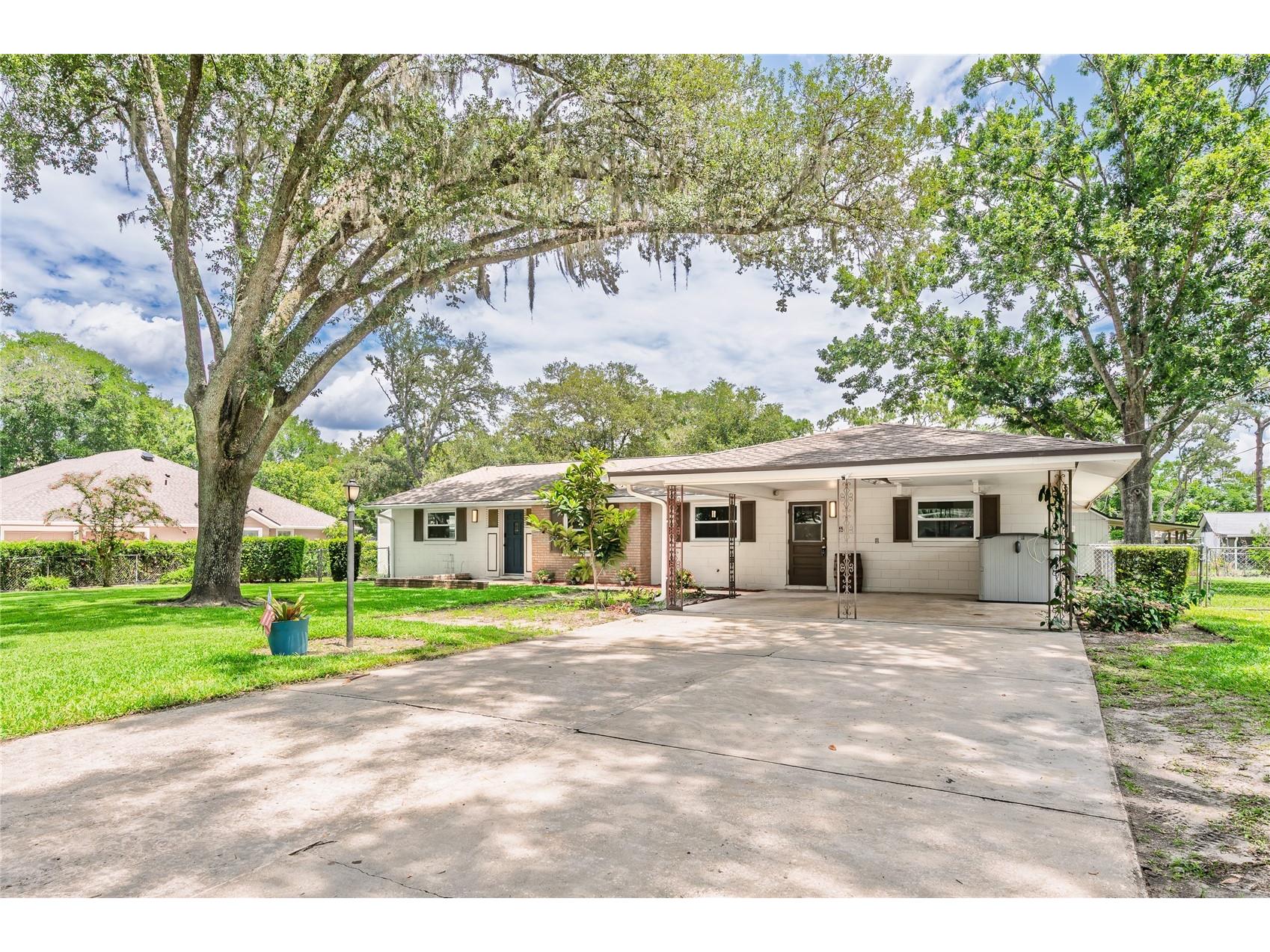 405 Oakhurst Street Altamonte Springs FL 32701 O6419338 image1
