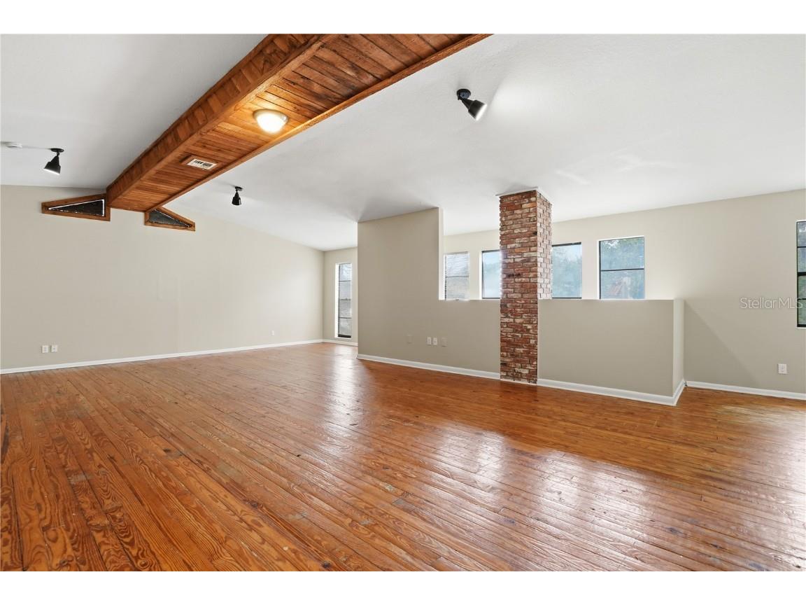 405 Park Ridge Avenue FL 33617 O6367176 image13