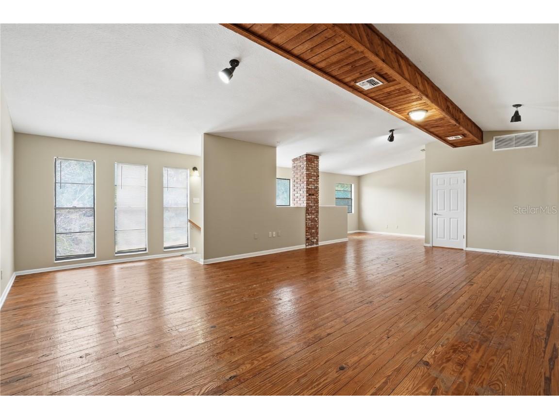 405 Park Ridge Avenue FL 33617 O6367176 image14