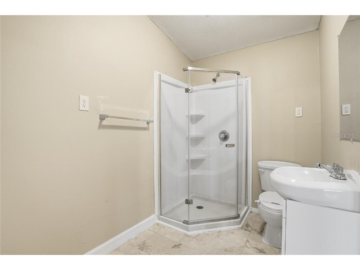 405 Park Ridge Avenue FL 33617 O6367176 image36