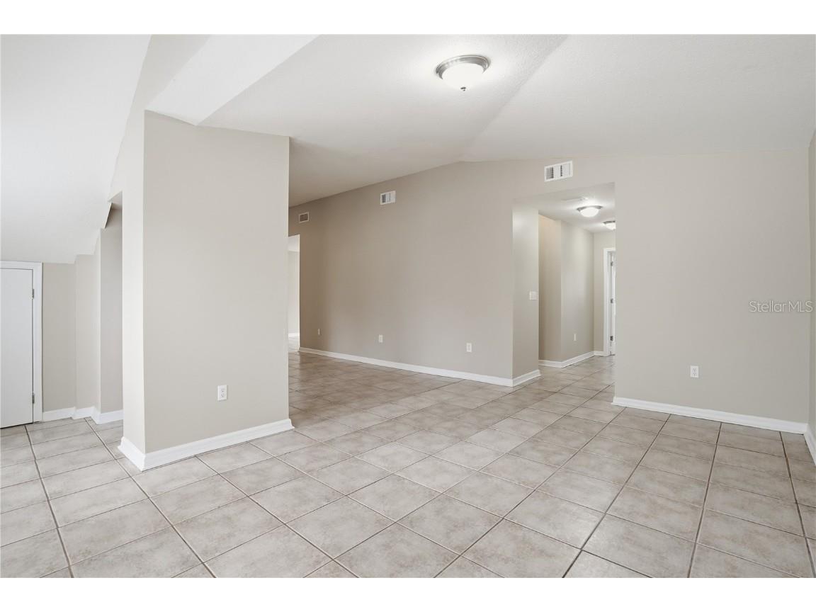 405 Park Ridge Avenue FL 33617 O6367176 image7