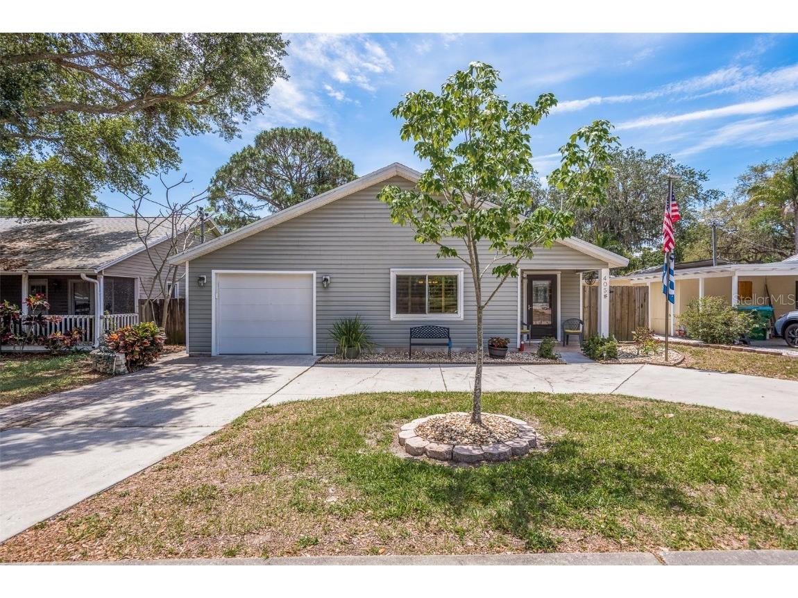 405 Pennsylvania Avenue Palm Harbor FL 34683 W7854168 image1