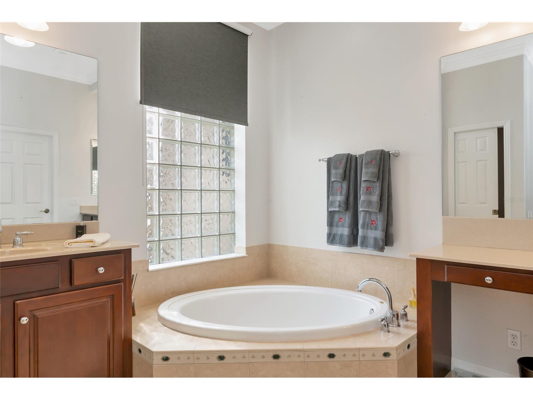 405 Petrel Trail Bradenton FL 34212 A4684301 image16