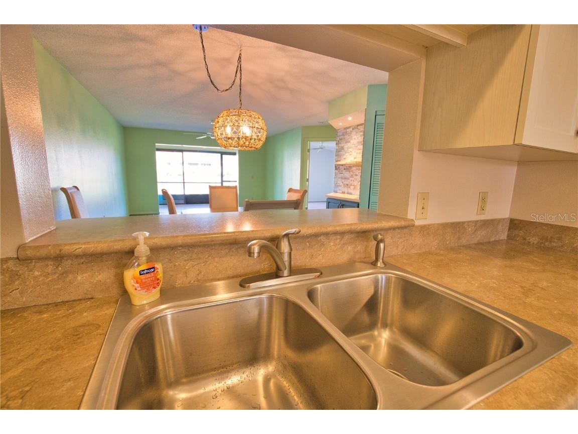 405 Pine Hollow Circle #405 Englewood FL 34223 D6141344 image11