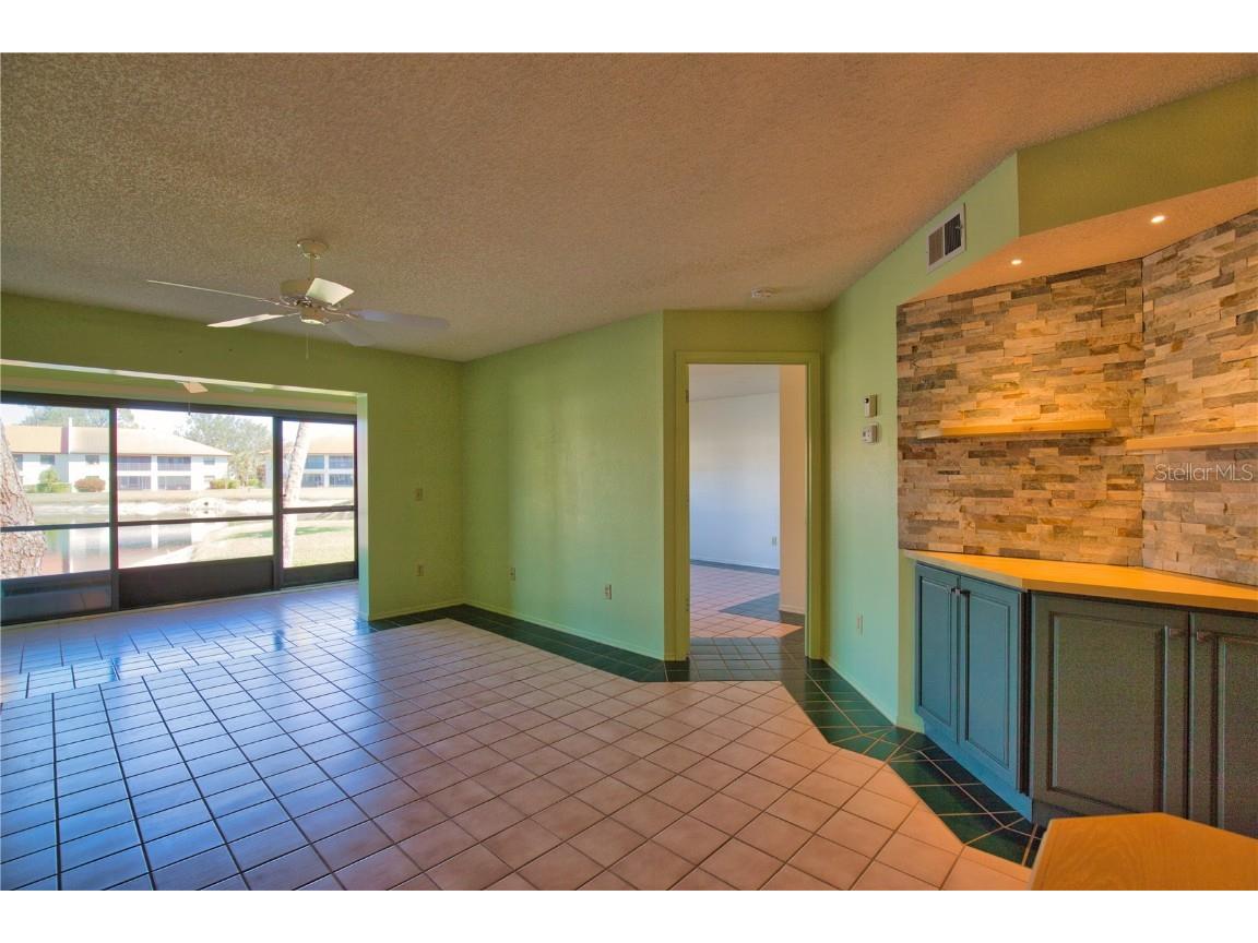 405 Pine Hollow Circle #405 Englewood FL 34223 D6141344 image21