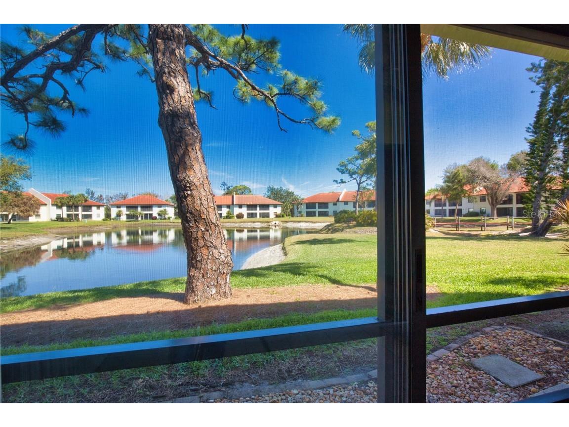 405 Pine Hollow Circle #405 Englewood FL 34223 D6141344 image25