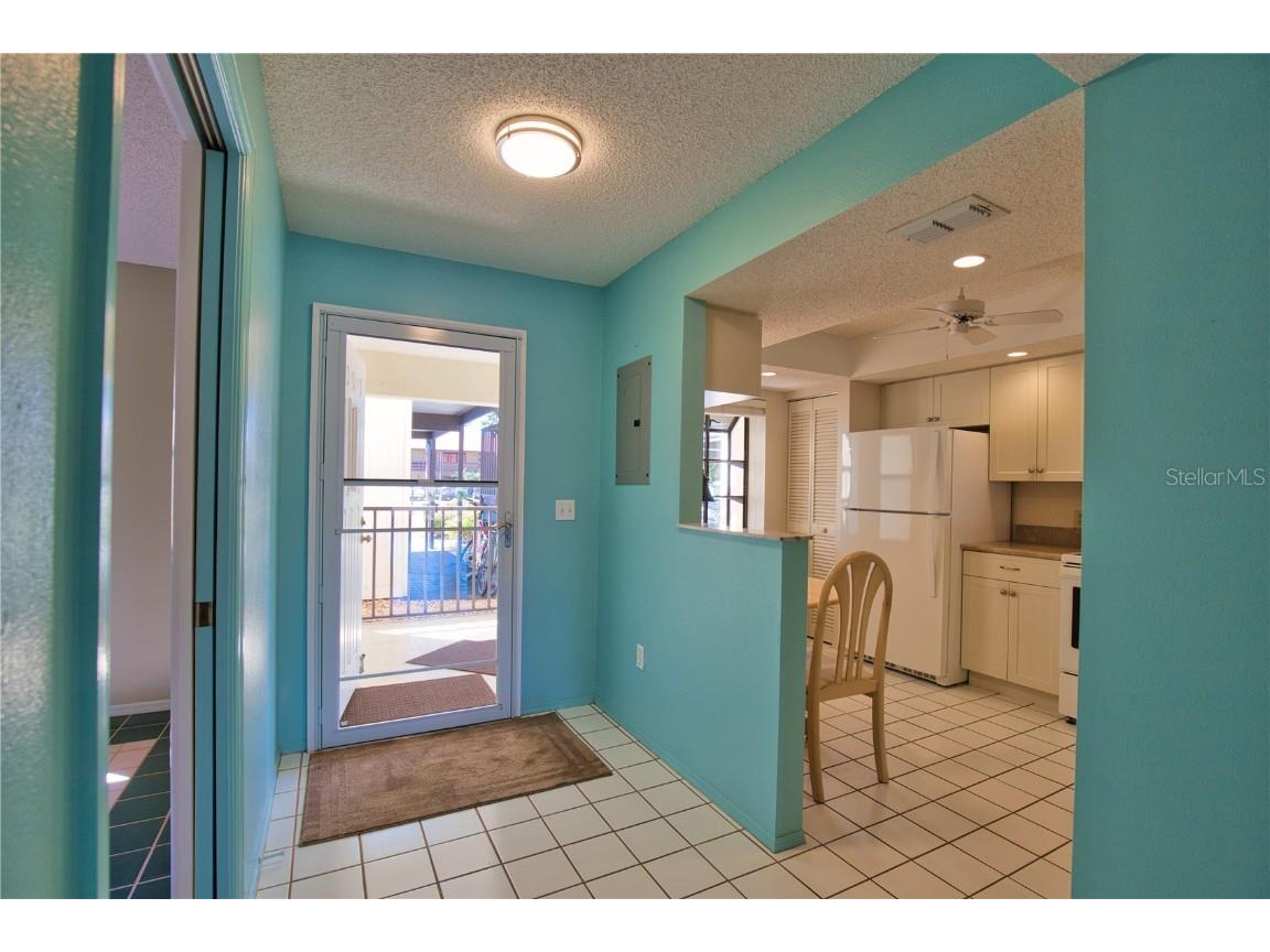 405 Pine Hollow Circle #405 Englewood FL 34223 D6141344 image4